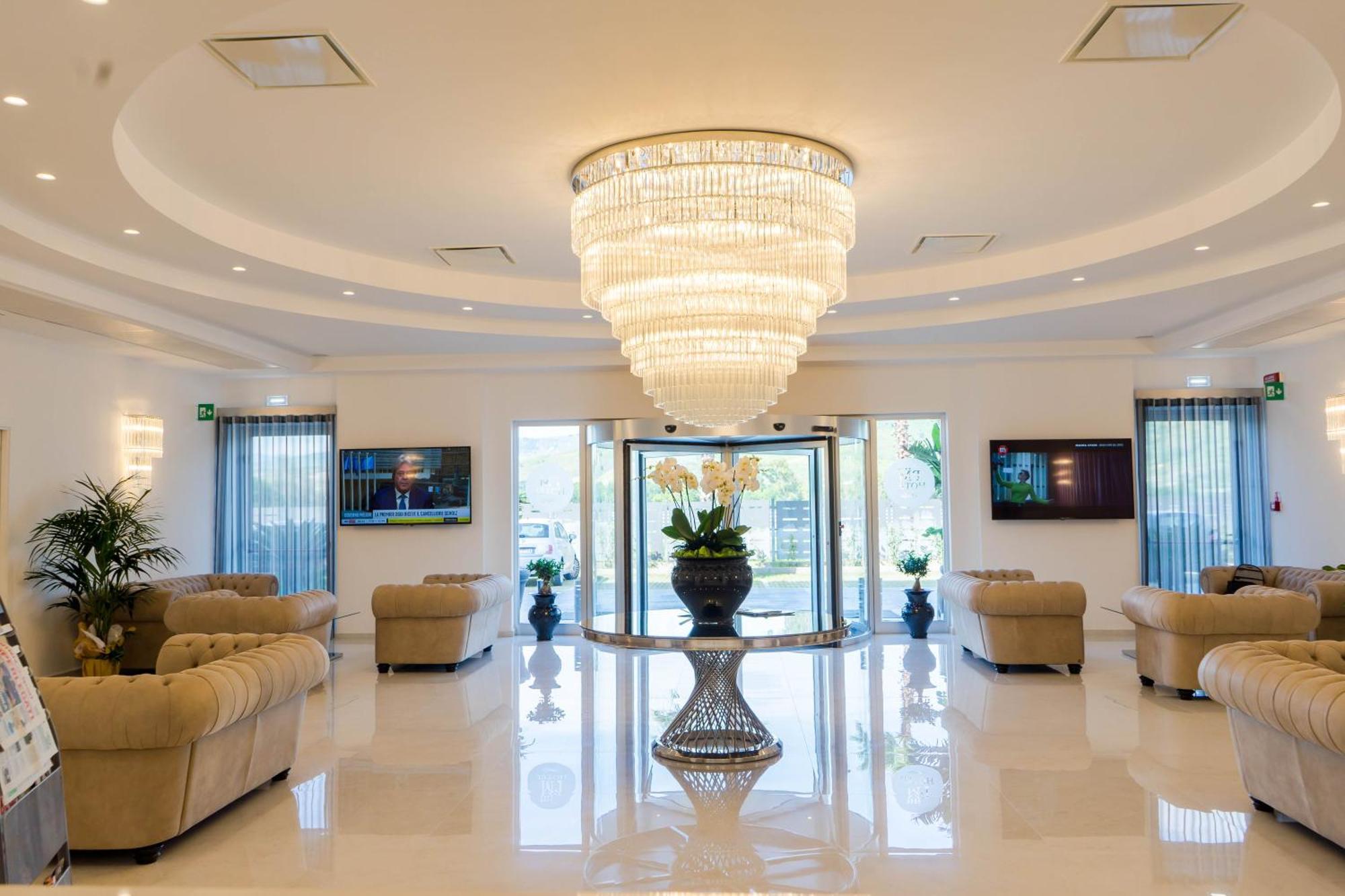 Pm Hotel Catanzaro Exterior photo